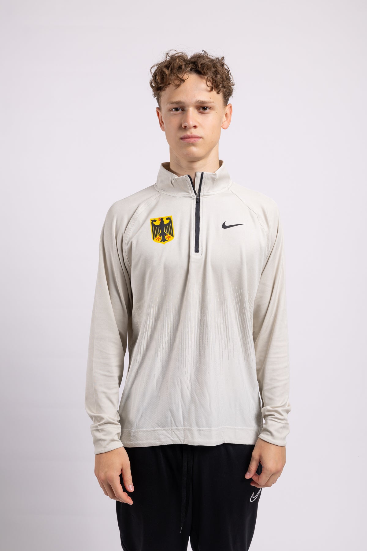 Herren Nike Longsleeve Front
